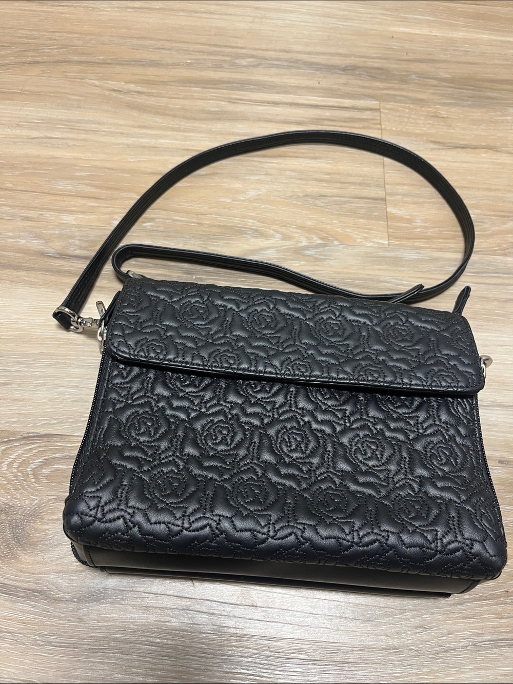Gun Tote’n Mamas Crossbody Concealed Carry Bag